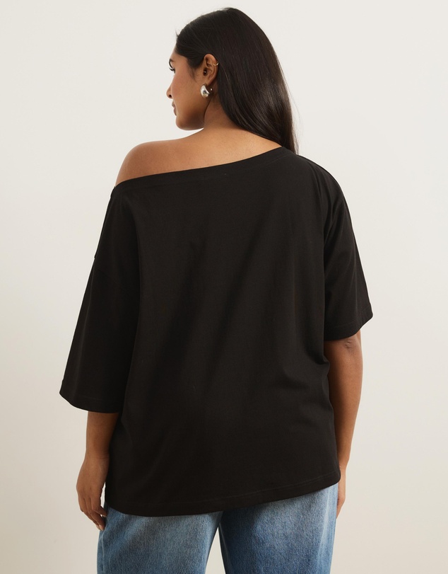 Atmos&Here Curvy - Sadie Oversized Cotton Boat Neck T-Shirt