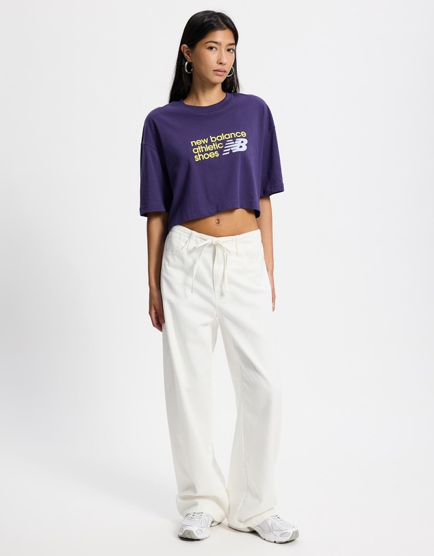 New Balance - Athletics Premium Chest Logo Cropped T-Shirt