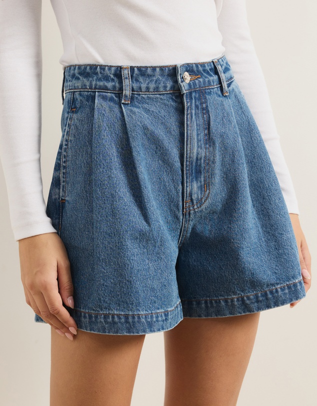 Atmos&Here - Devon Pleated Denim Shorts
