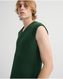 Kowtow - Luca Vest
