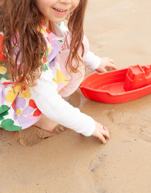 Freeplay Kids - Giant Sand Castle Set