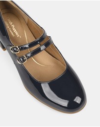 Hush Puppies - Virgo