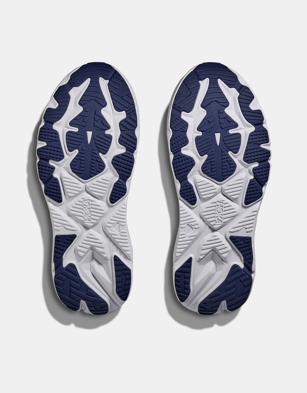 HOKA - Arahi 8 - Men's