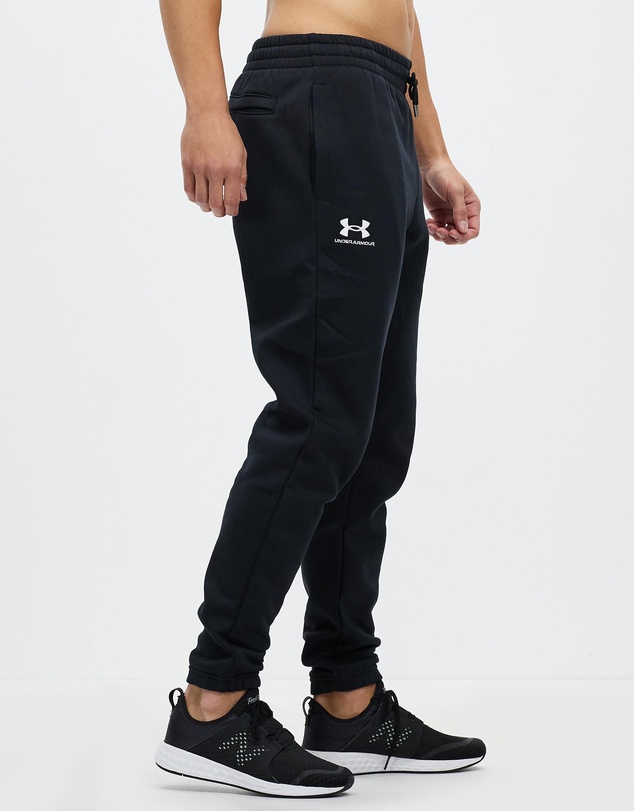 Under Armour - UA Essential Fleece Joggers