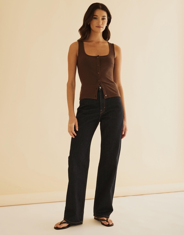 Atmos&Here - Blair Scoop Button Front Tank