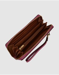 Fossil - Logan Pink Clutch