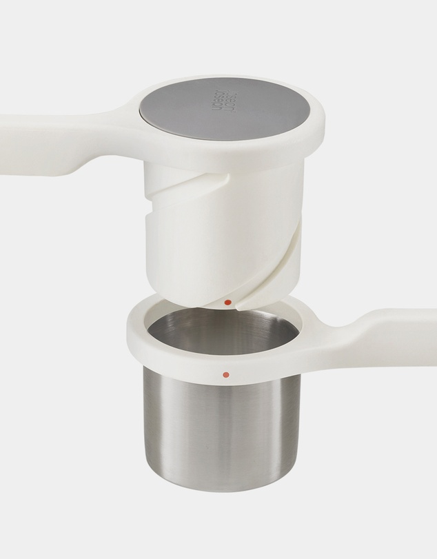 Joseph Joseph - Helix Potato Ricer (White)