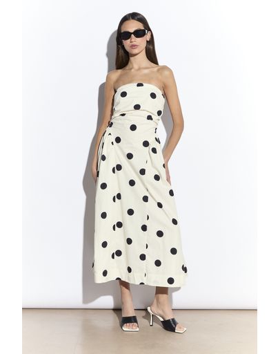 CREAM SPOT