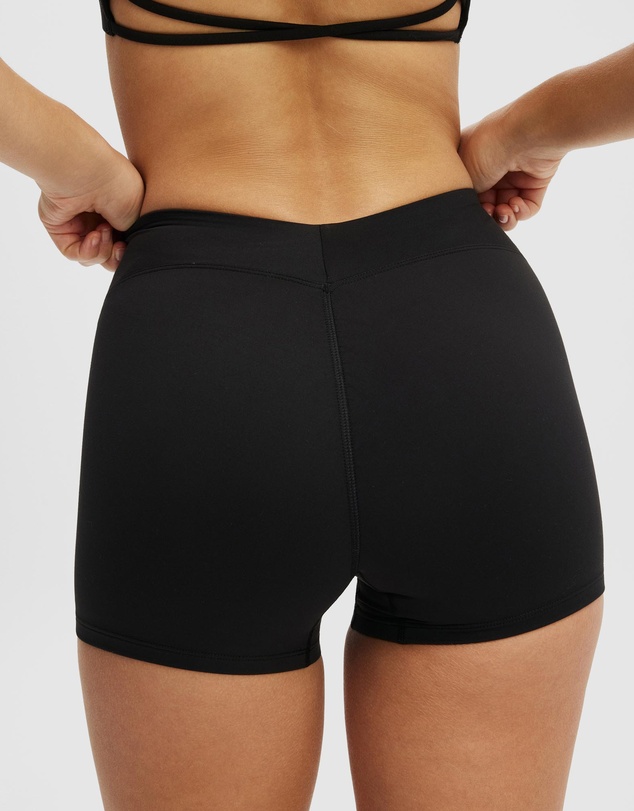 Cotton On Body Active - Ultra Luxe Dip Back Shortie Shorts