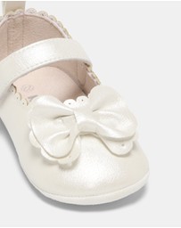 Kicks - Kylie Mary-Jane