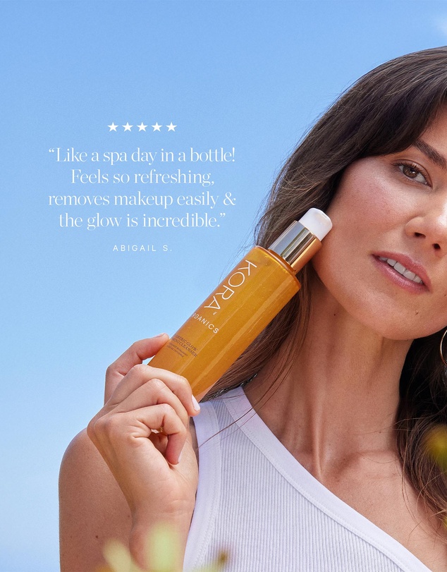 KORA Organics - Turmeric Glow Foaming Cleanser