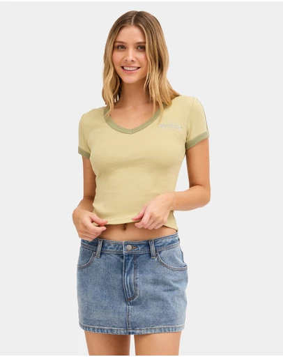 Billabong - Womens Surf Vibe V Neck T-Shirt