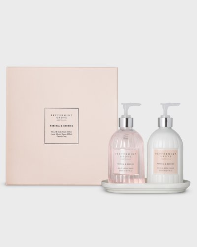 Freesia & Berries Hand Care Gift Set