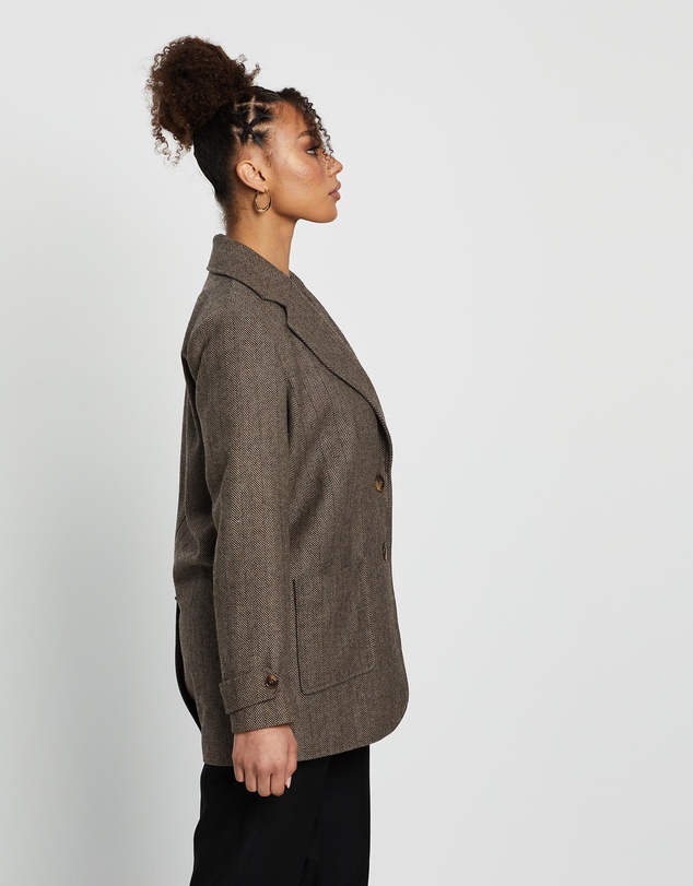 Grace Willow - Andy Coat