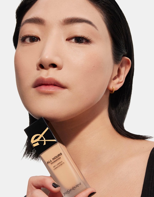 Yves Saint Laurent - All Hours Liquid Foundation