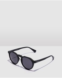 Hawkers Co - Polarized Black Black Warwick Raw Sunglasses for Men and Women UV400