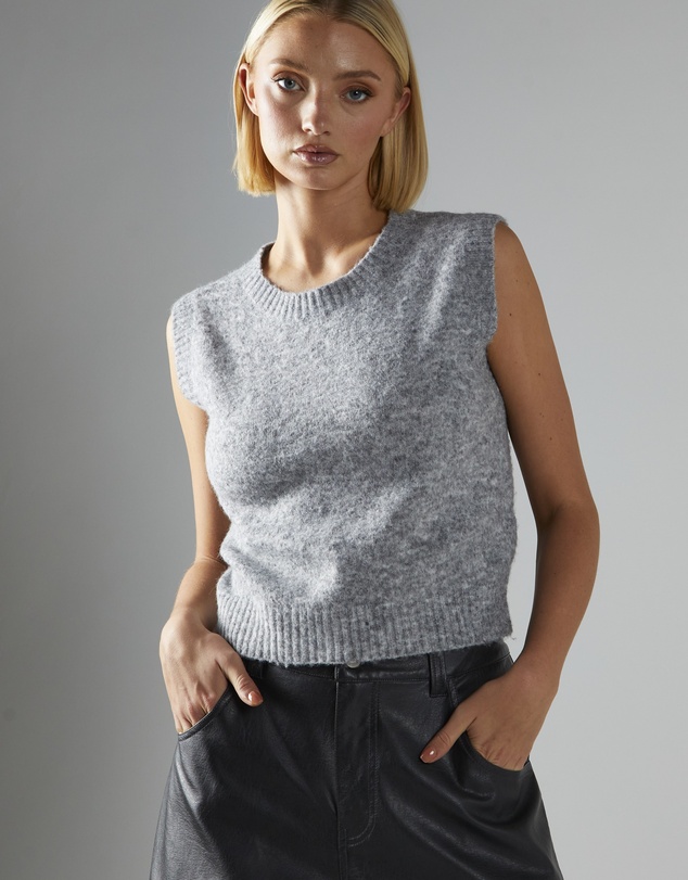 Glamorous - Kintted Crew neck Vest