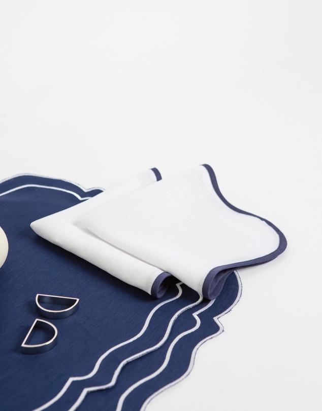 Tablescaped - All About Navy Tablescape Set
