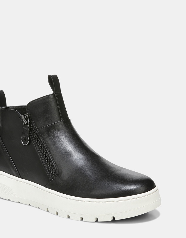 Vionic - Brinkley Bootie - Black