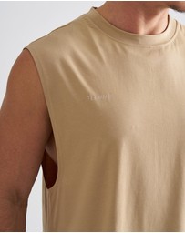 TEAMM8 - Strike Box Muscle Tank