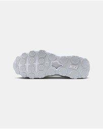 Nike - Reax 8 TR - Women's