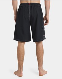 Quiksilver - Mens Exhibit Volley 21