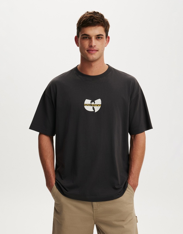 Cotton On - Box Fit Premium Music T-Shirt
