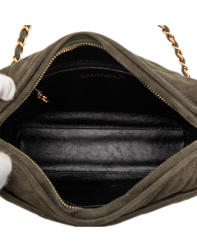 Pre-Loved by Azura Reborn - Pre-Loved CC Diagonal Quilted Suede Tassel Diamond Camera Bag