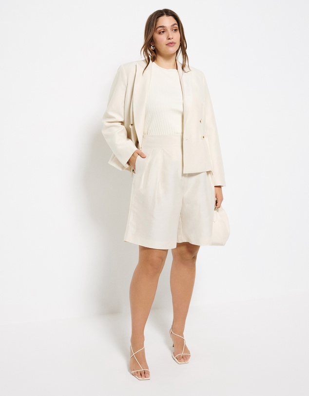 Commonry - Pleat Front Short