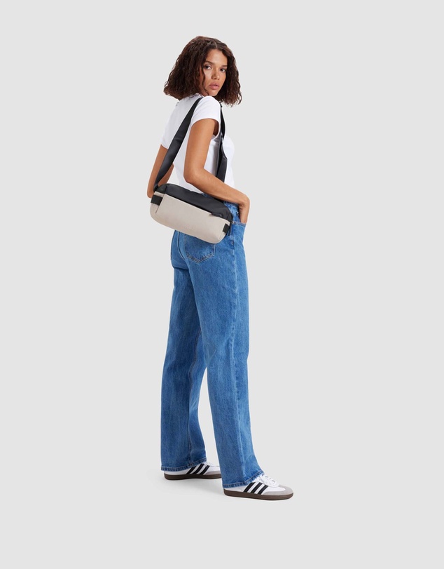 Globite - Commuter Sling Bag