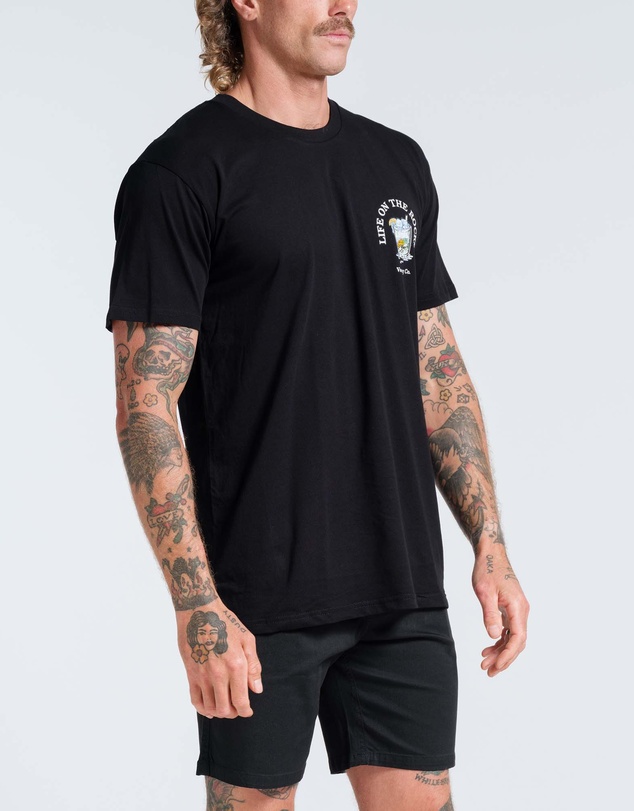 Vacancy Co - Life on the Rocks Tee