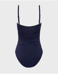BONDI BORN - Raya One Piece