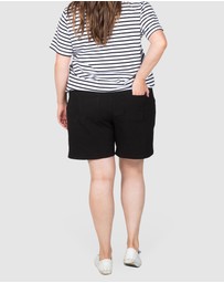 Love Your Wardrobe - Steph Knit Short