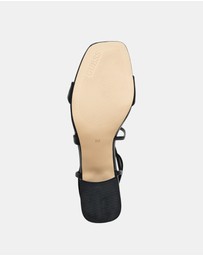 GUESS - Galeon Sandals