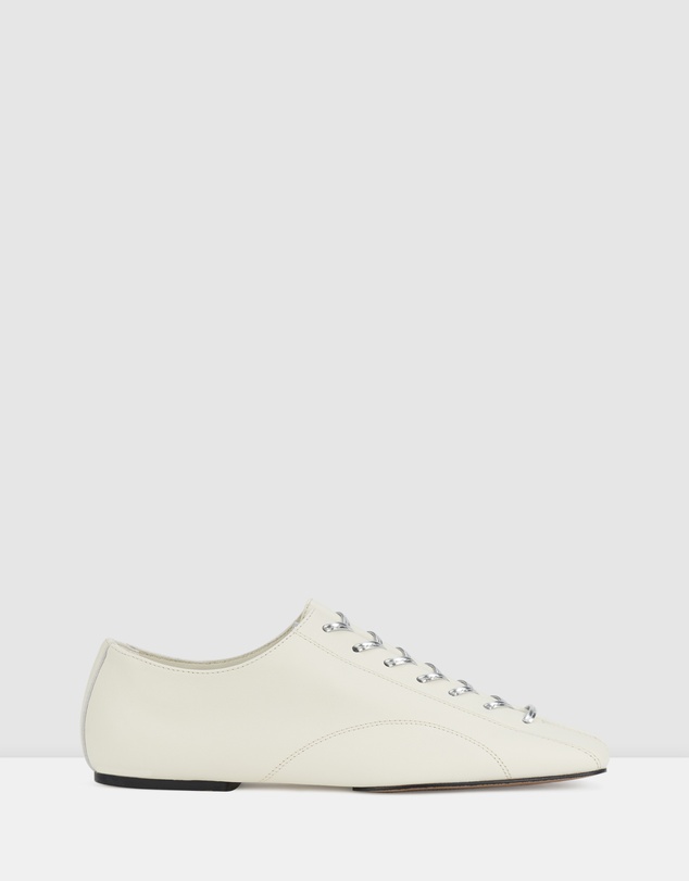 Rollie - Eva Flat