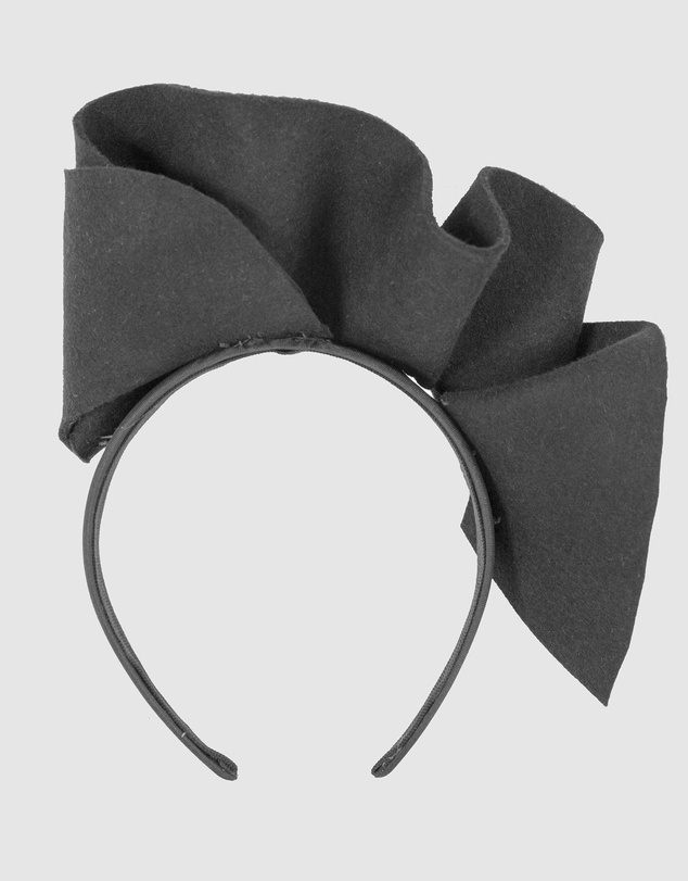 Max Alexander - Felt Winter Racing Fascinator
