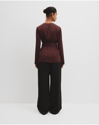 Country Road - Twist Long Sleeve Blouse