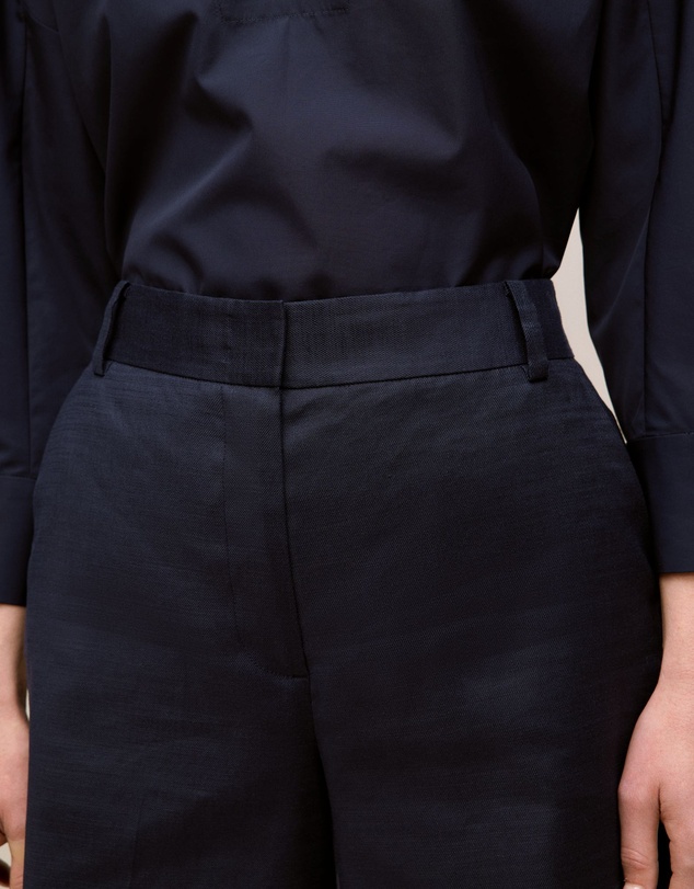 Trenery - Stretch Linen Blend Tailored Short in Night Sky