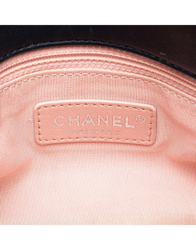 Pre-Loved by Azura Reborn - Pre-Loved chanel Chanel Quilted Tweed Messenger Bag