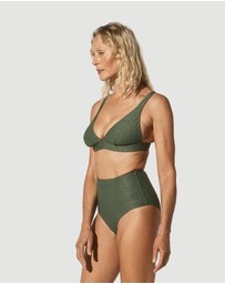 Form and Fold - The Wirefree D-G Top