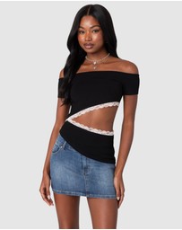 EDIKTED - Annaise Off Shoulder Cut Out Top