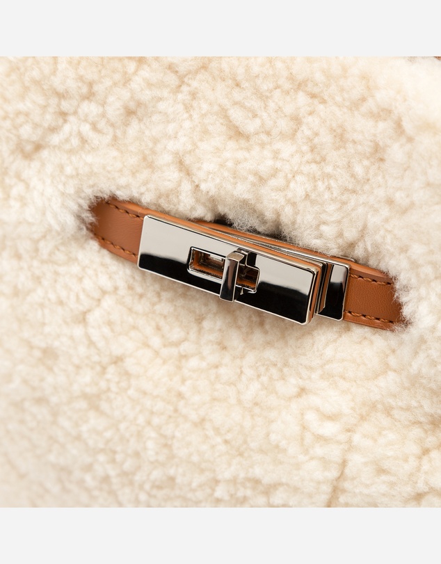 Ozwear Connection Uggs - Ugg Shearling Bucket Bag
