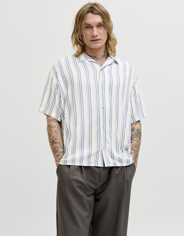 Jack & Jones - JJEJeff Resort Stripe Shirt SS SN