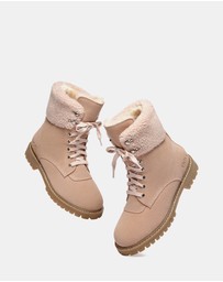 EVERAU - Australian Shepherd Ugg Mina Cow Suede Upper Martens