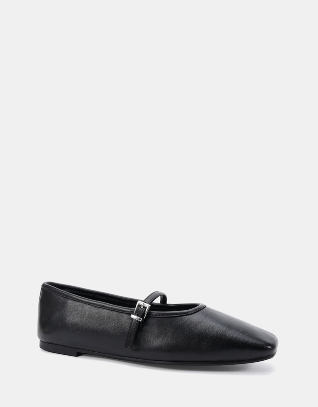 Clarks - Tilda Black Smooth