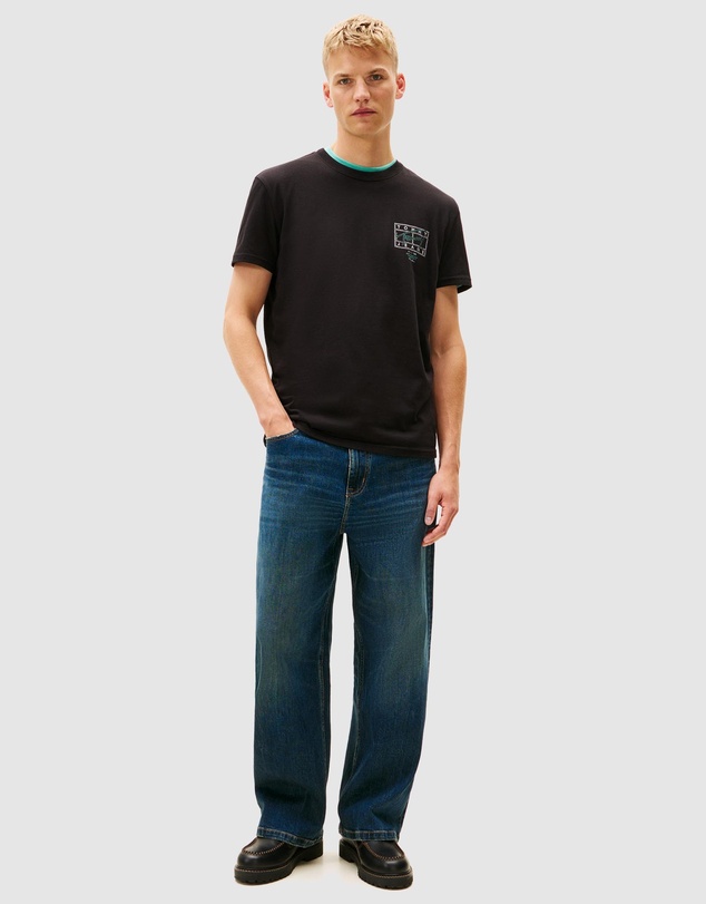 Tommy Jeans - Regular Sign Spray Short Sleeve T-Shirt