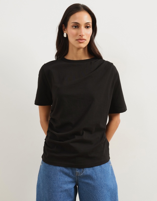Atmos&Here - Romy Tuck Details Tee