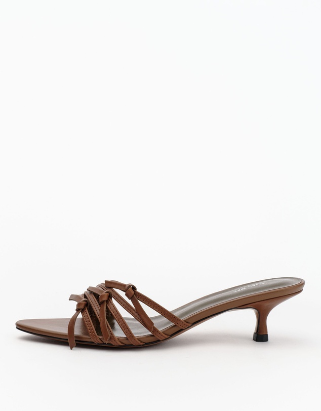 Alias Mae - Weaver