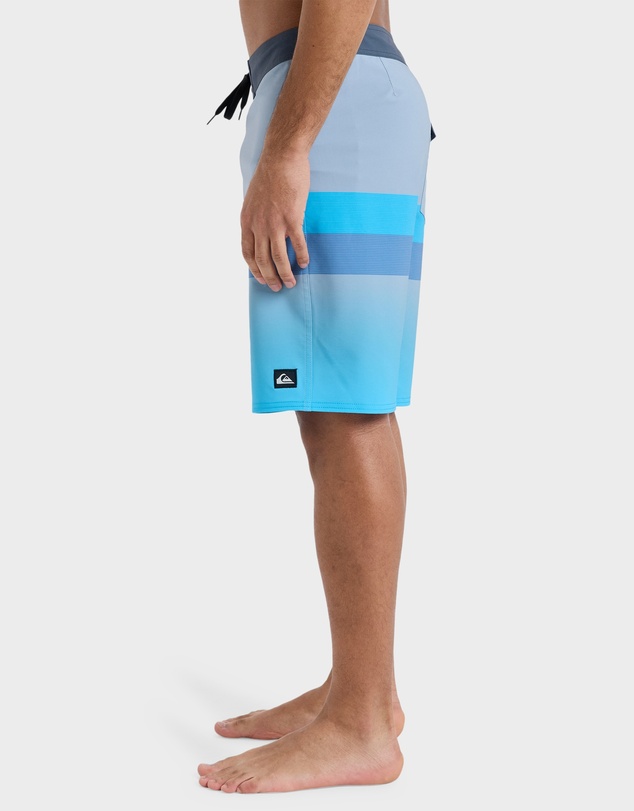 Quiksilver - Mens Surfsilk Straight 18