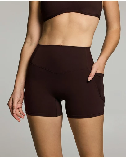 Rockwear - No Front Seam Pocket Mid Thigh Bike Shorts